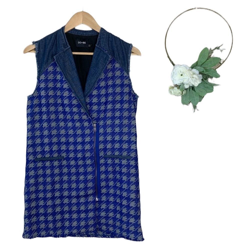 Do+Be denim & blue houndstooth long zipper vest size small